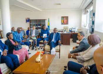 Processus de réappropriation de notre économie : Signature de l’accord de cession de SUCAF Gabon, qui devient LES SUCRERIES DU GABON S.A.