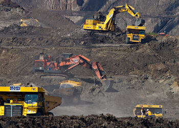 Exploitation du gisement de fer de Belinga : un point sur les avancées de ce projet fait au ministre des Mines