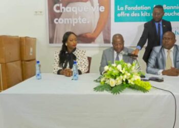 Donation de matériel médical par Zita Oligui Nguema : Une initiative au service de la santé dans l&rsquo;Ogooué-Maritime