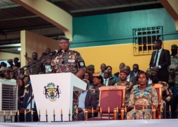 Gabon : Oligui Nguema met en garde les cadres de Koulamoutou sur l&rsquo;usage des fonds octroyés pour le développement de l&rsquo;Ogooué-Lolo