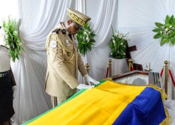 Gabon : le Président Oligui Nguema rend hommage à Marcel Doupambi Matoka