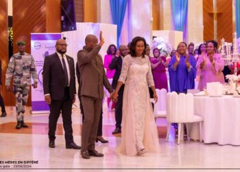 Gabon : somptueux dîner de gala pour clôturer la première édition de la fête des mères organisée par Zita Oligui Nguema