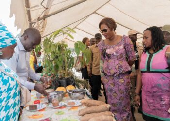 Foire Agricole de Lambaréné : Zita Oligui Nguema en soutien des agricultrices gabonaises