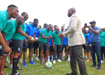 Oligui Nguema motive les Panthères du Gabon avant le choc contre la Gambie