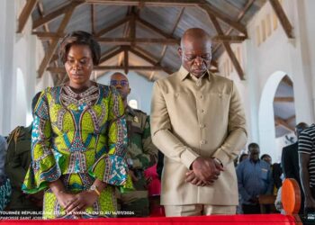 Tournée républicaine : Brice Clotaire et Zita Oligui Nguema rendent grace à Dieu au terme de leur séjour nynois