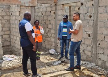 Moanda : énormes avancées enregistrées dans les chantiers construction des logements administratifs, du nouveau centre commercial à Lekolo 2 et des voiries secondaires à Lekolo 1