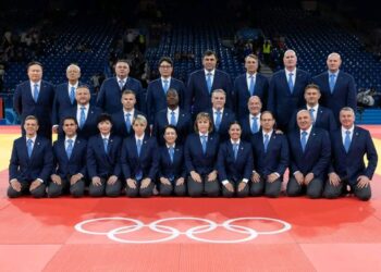 Jean-Claude Djimbi : l&rsquo;arbitre gabonais qui brille aux JO de Paris 2024