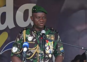 Brice Clotaire Oligui Nguema lance une offensive contre le chômage jeunes lors de sa Tournée Républicaine