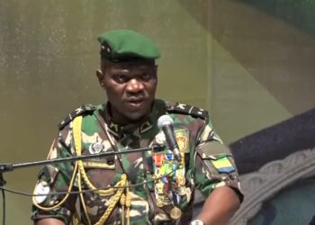 Déterminé conduire le Gabon vers la prospérité, Oligui Nguema se fait baptiser « Josué »