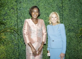 La première Dame du Gabon participe à un brunch diplomatique au cœur de New York avec Jill Biden