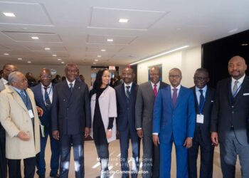 Le Ministre gabonais de l&rsquo;Economie et des Participations Mays Mouissi conduit les discussions stratégiques entre la CEMAC et le FMI à Washington D.C.