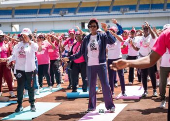 Octobre Rose : Zita Oligui Nguema en tête de file pour mobiliser contre les Cancers Féminins