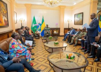 Dialogue Social au Gabon : Oligui Nguema guide le secteur pétrolier vers de nouveaux horizons