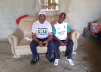 Aboumi : le porte-à-porte au cœur de la campagne pour le « OUI » au référendum