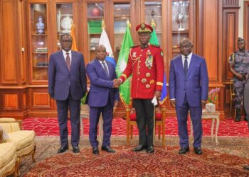 Gabon : Oligui Nguema accueille officiellement le nouvel ambassadeur ivoirien Kouadio Konan Bertin