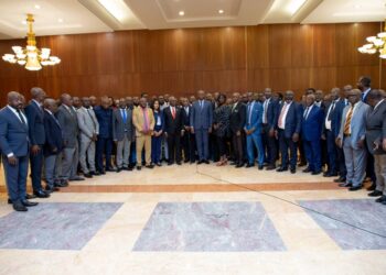 Gabon : Oligui Nguema reçoit le soutien unanime les partis politiques pour la nouvelle constitution