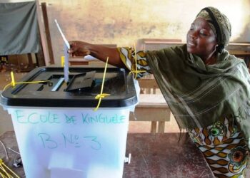 Le Oui l’emporte massivement à Kinguélé au référendum : un soutien affirmé pour la nouvelle Constitution
