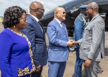 Au Gabon, le Chef de l&rsquo;État poursuit sa tournée dans l&rsquo;arrière-pays