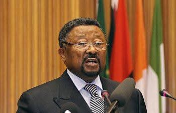 Au Gabon, Jean Ping s’indigne des critiques contre la Transition