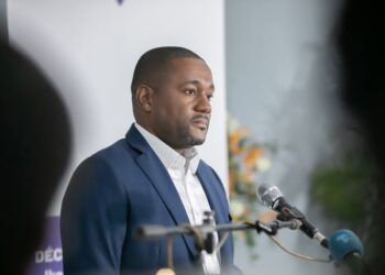 Ike Ngouoni Aila claque la porte du PDG : un nouvel élan pour son engagement patriotique