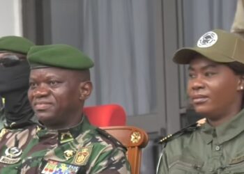 Le Couple Présidentiel aux Côtés des Forces de Défense et de Sécurité : un Rappel de leurs Origines Militaires