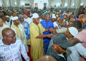 Ramadan 2025 : Brice Clotaire Oligui Nguema aux côtés de la communauté musulmane du Gabon