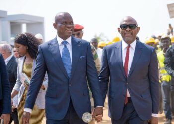 Au Gabon, Brice Clotaire Oligui Nguema et Tony Elumelu visitent le chantier de la Cité de la Démocratie