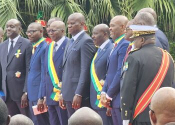 Gabon : le président Oligui Nguema honore les artisans du redressement économique du pays