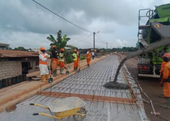 RN1 : les travaux avancent à Nkoltang, la satisfaction des usagers grandit (photos)