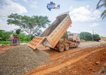 Route Ntoum–Cocobeach : des travaux en bonne voie, avec un accent sur la qualité