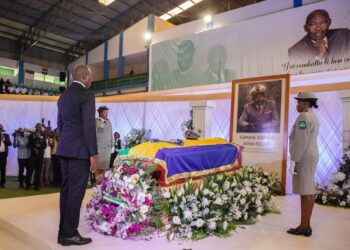 Hommage solennel du Président Oligui Nguema au Général Idriss Firmin Ngari