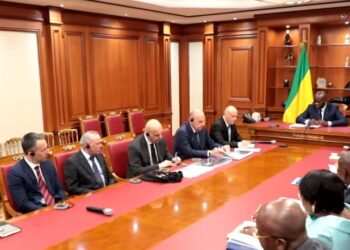 Modernisation du Grand Libreville : le Président Oligui Nguema reçoit les responsables du groupe turc SUMMA Construction