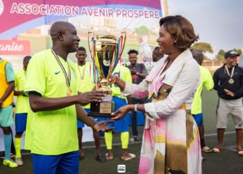 Port-Gentil célèbre les pères autour du ballon rond, sous le haut patronage du Président Oligui Nguema