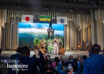 Zita Oligui Nguema porte haut les couleurs du Gabon à Osaka avec le projet de pagne national