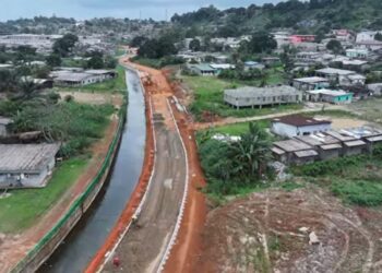 Terre Nouvelle : Un bassin versant et des routes d’accès pour transformer le quotidien des habitants du 6ᵉ arrondissement de Libreville 