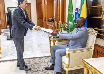 Coopération renforcée entre le Gabon et le Brésil : Brice Clotaire Oligui Nguema reçoit l’Ambassadeur Miguel Griesbach de Pereira Franco