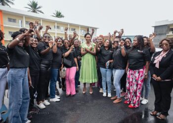 Zita Oligui Nguema : quand Octobre Rose devient un levier d’autonomie et d’espérance pour les femmes gabonaises