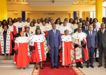 Au Gabon, le Chef de l’État préside l’audience solennelle de rentrée des Cours et Tribunaux pour l’année judiciaire 2025-2026