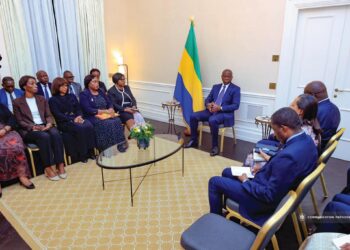 Brice Clotaire Oligui Nguema devise avec les diplomates gabonais en fonction en Italie