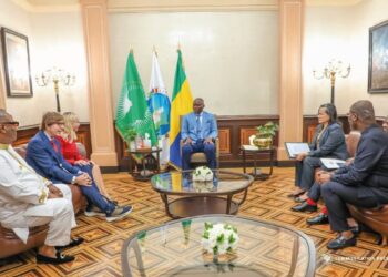 Rencontre au sommet à Libreville : l’Archevêque ghanéen Duncan Williams salue la vision du Président Oligui Nguema