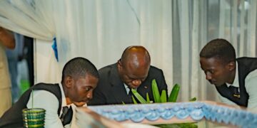 Le Couple Présidentiel rend un dernier hommage à Catherine Mba, icône de la République gabonaise