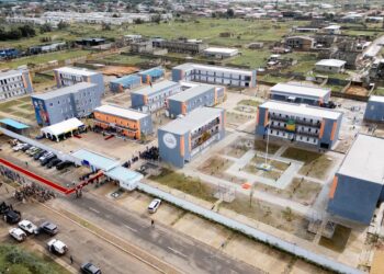 Brice Clotaire Oligui Nguema inaugure le Lycée Militaire d’Excellence d’Akanda : Une vision pour forger les leaders de demain