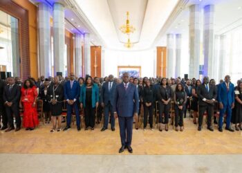 Oligui Nguema met en garde le personnel de la Présidence contre les comportements déviants