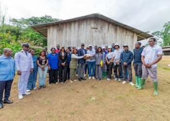 Kango : le Président Oligui Nguema booste l’aviculture gabonaise grâce à un soutien financier massif