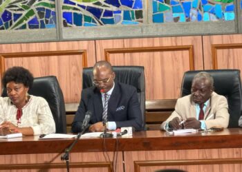 Gabon : le procureur général Eddy Minang rappelle fermement à la PJ, au B2 et la DGR les règles fondamentales de la procédure pénale et exige leur strict respect