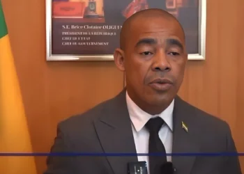 Suspension des réseaux au Gabon : le gouvernement fait bloc derrière la HAC et promet une réforme numérique