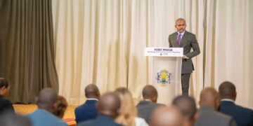 Gabon-Point de presse du porte parole de la présidence : diplomatie, éducation et foncier au cœur de l’action publique