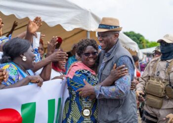 Journée internationale des droits des femmes : Brice Clotaire Oligui Nguema salue l’engagement des Gabonaises