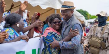 Journée internationale des droits des femmes : Brice Clotaire Oligui Nguema salue l’engagement des Gabonaises
