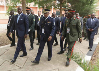 Coopération militaire : le Gabon veut renforcer la formation de ses forces armées en Angola